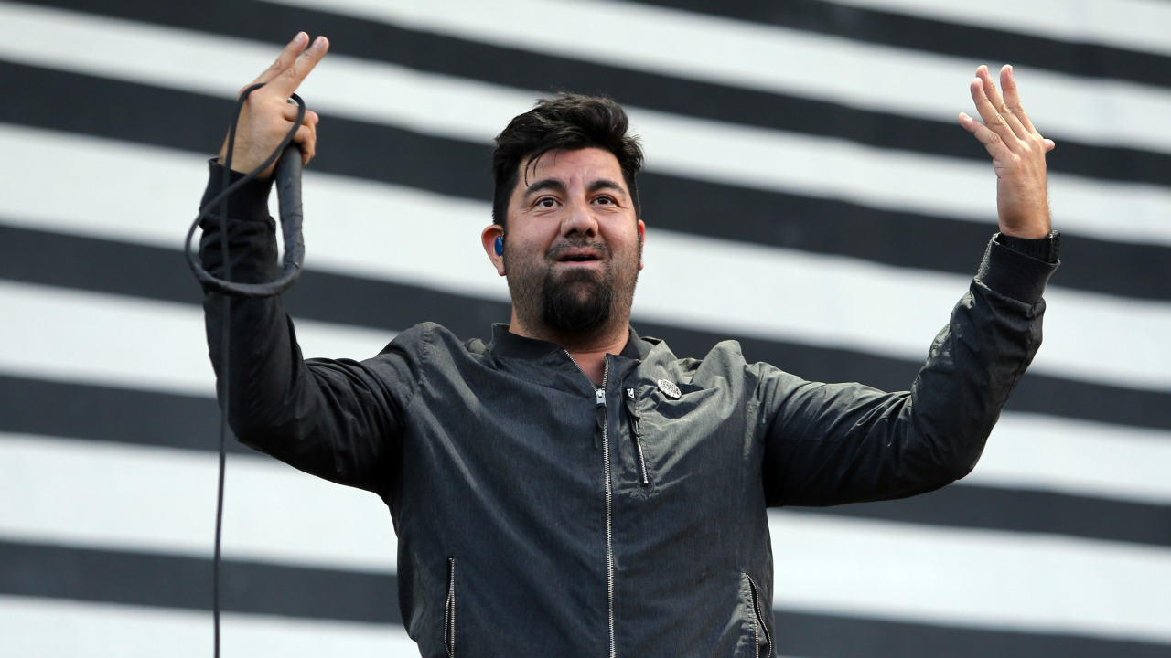 KNEBWORTH, UNITED KINGDOM - JULY 05: Chino Moreno of Deftones performs at Day 2 of the Sonisphere Festival at Knebworth Park on July 5, 2014 in Knebworth, England. (Photo by Chiaki Nozu/WireImage)